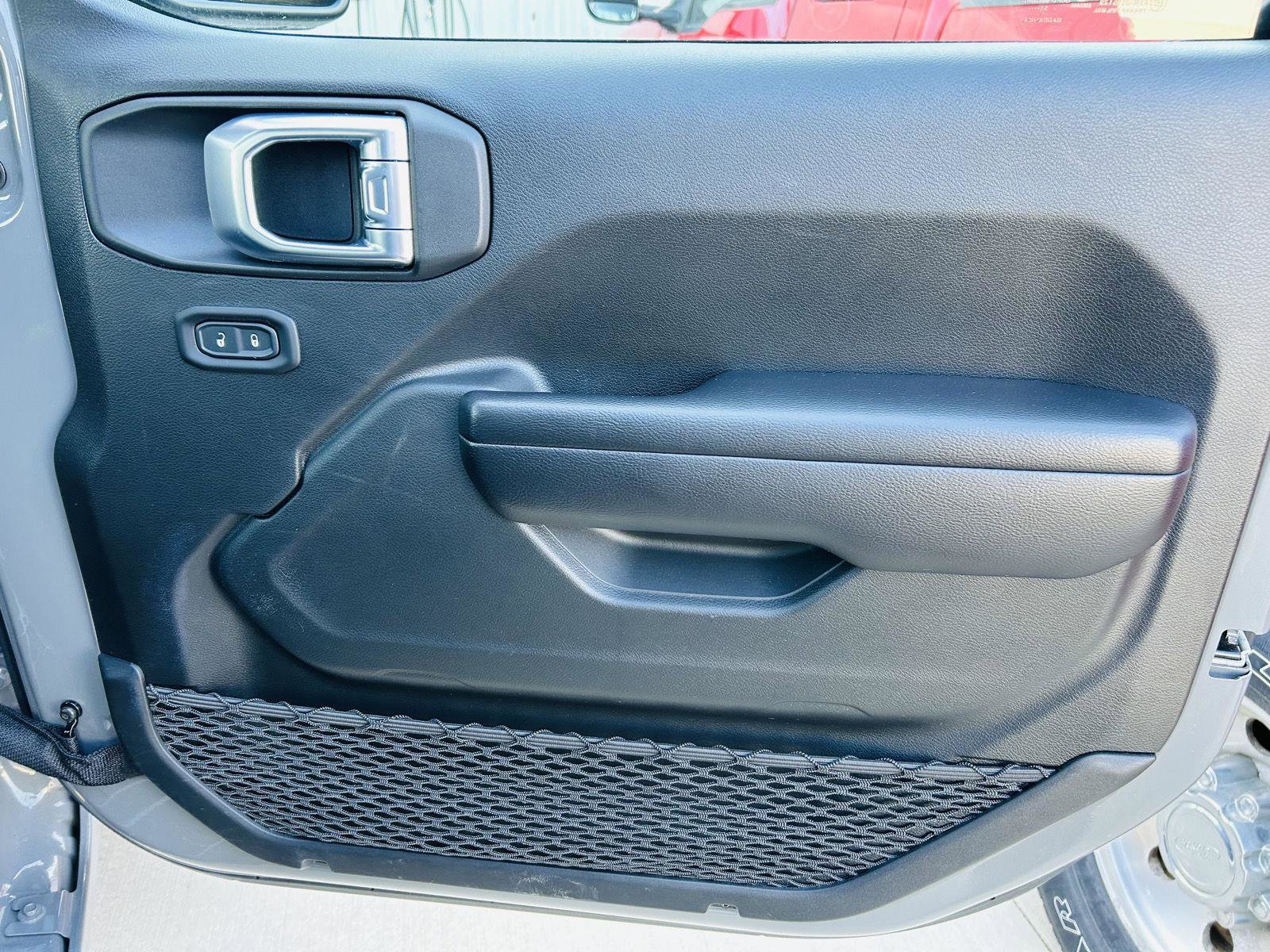 Used 2021 Jeep Gladiator Sport image 28