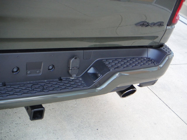 New 2027 RAM 1500 4x4 Crew Cab image 14