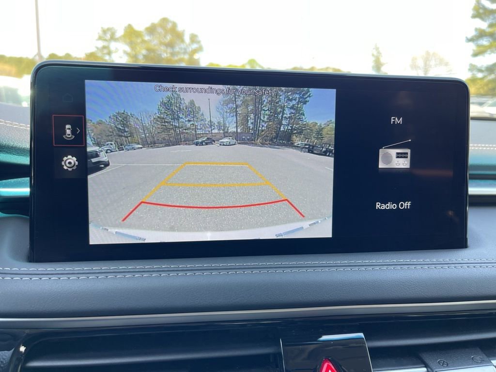 Used 2025 Genesis G70 2.5T image 11