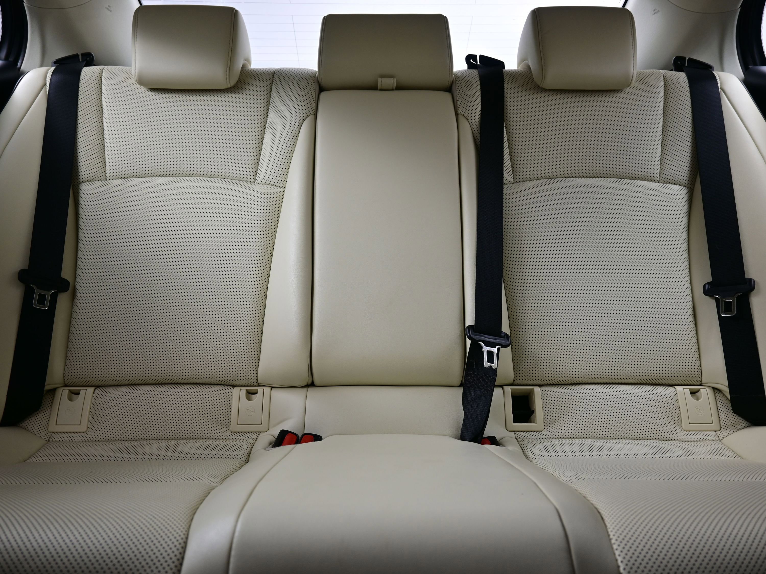 Used 2022 Lexus ES 250 w/ Premium Package image 16