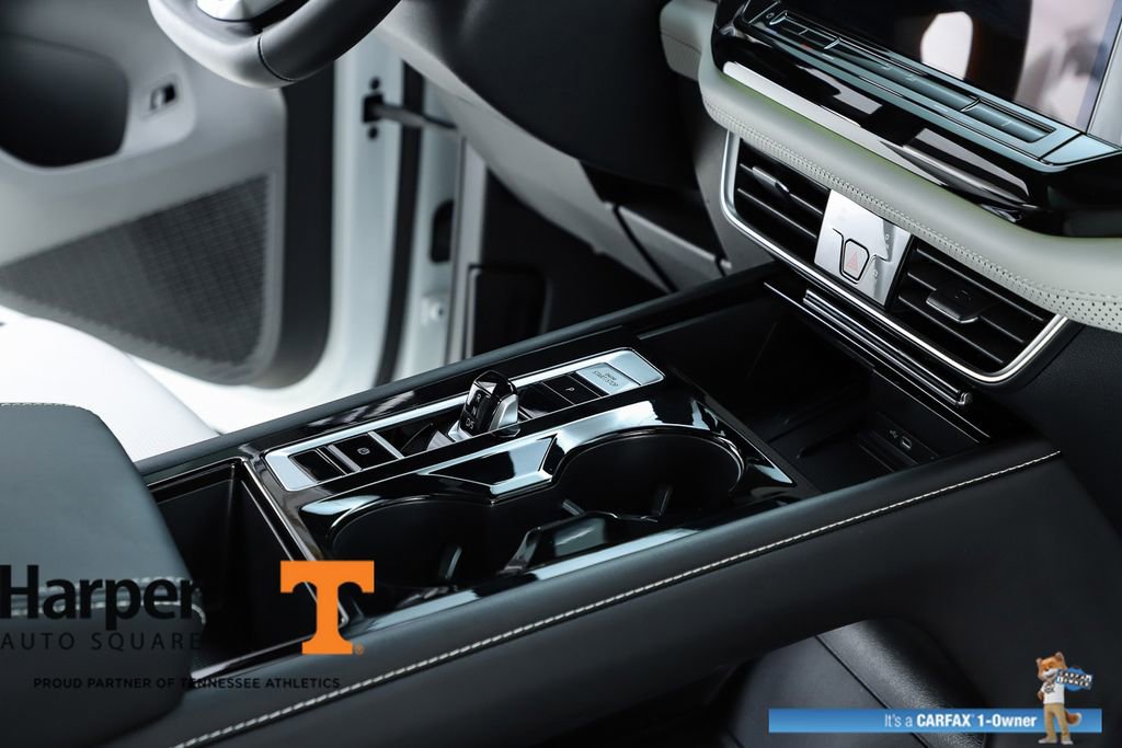 Used 2025 Volkswagen Atlas Cross Sport SEL Premium R-Line image 73