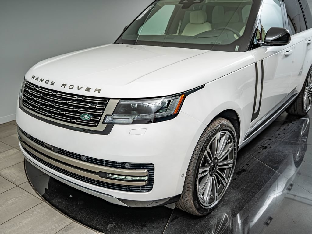 New 2026 Land Rover Range Rover SE AWD/4WD image 14