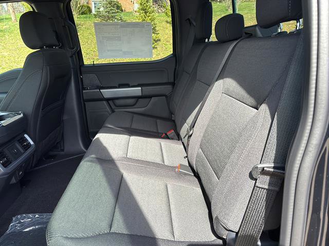 New 2026 Ford F150 XLT w/ Equipment Group 302A MID image 15