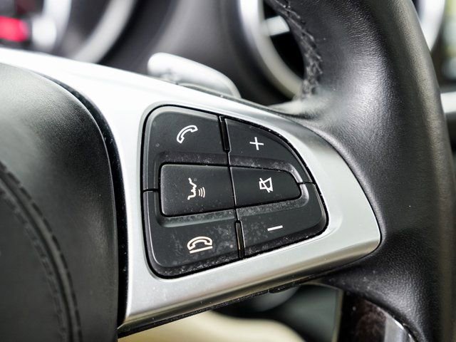 Used 2018 Mercedes-Benz SL 550 image 13