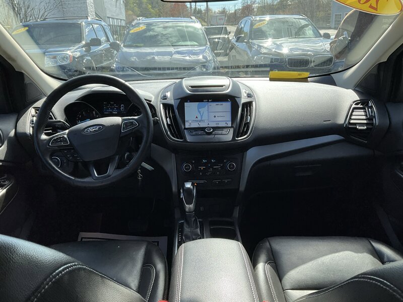 Used 2018 Ford Escape SEL AWD/4WD image 14