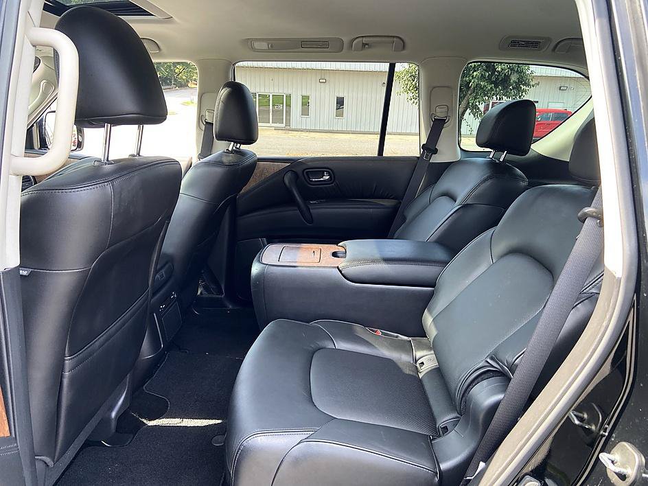 Used 2023 Nissan Armada SL w/ Captain's Chairs Package RWD image 16