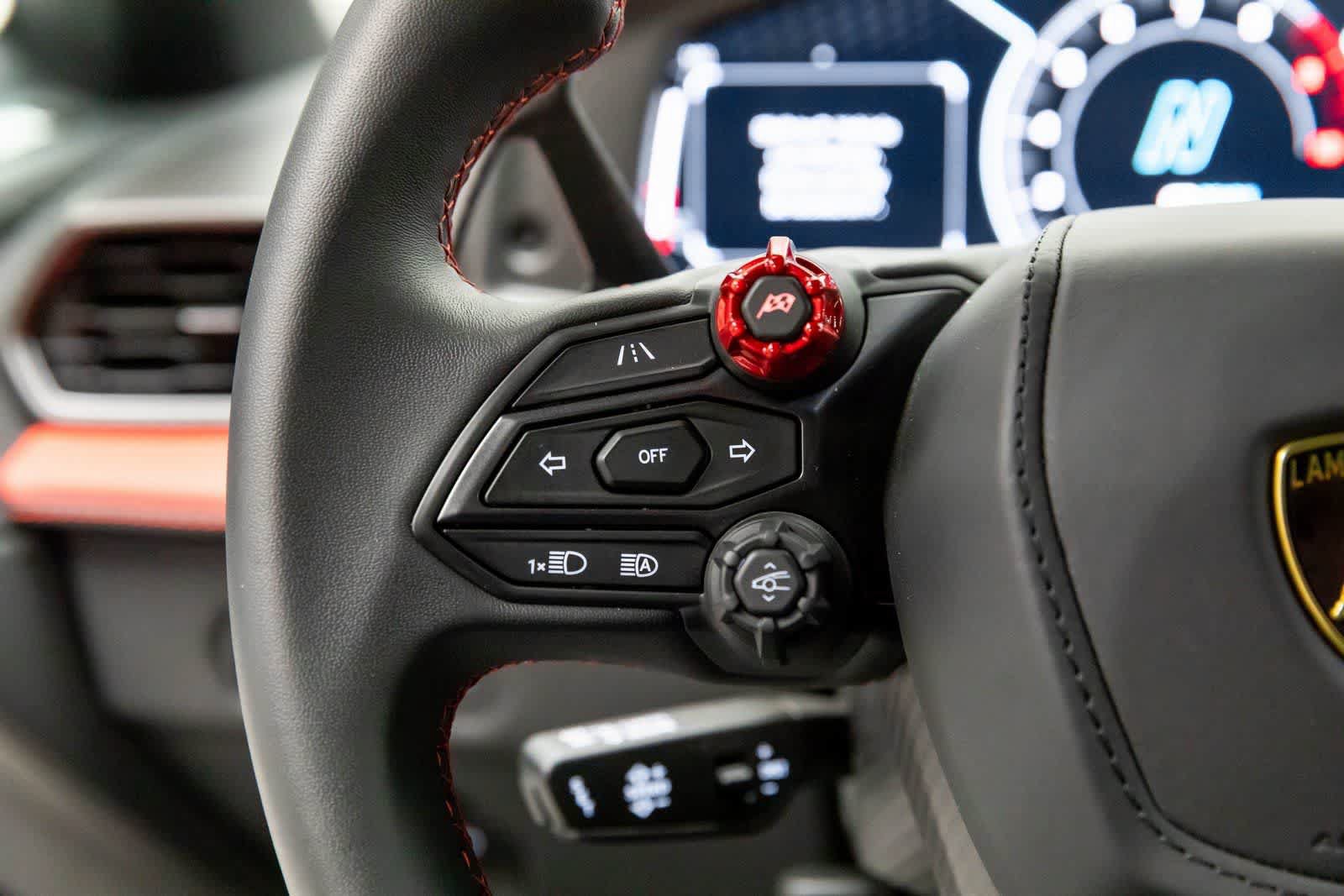 Used 2024 Lamborghini Revuelto AWD/4WD image 27