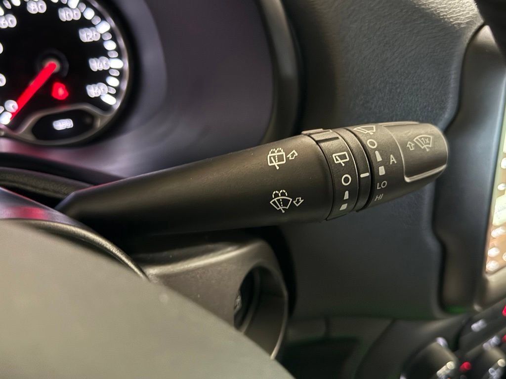 Certified 2022 Jeep Renegade Limited AWD/4WD image 18