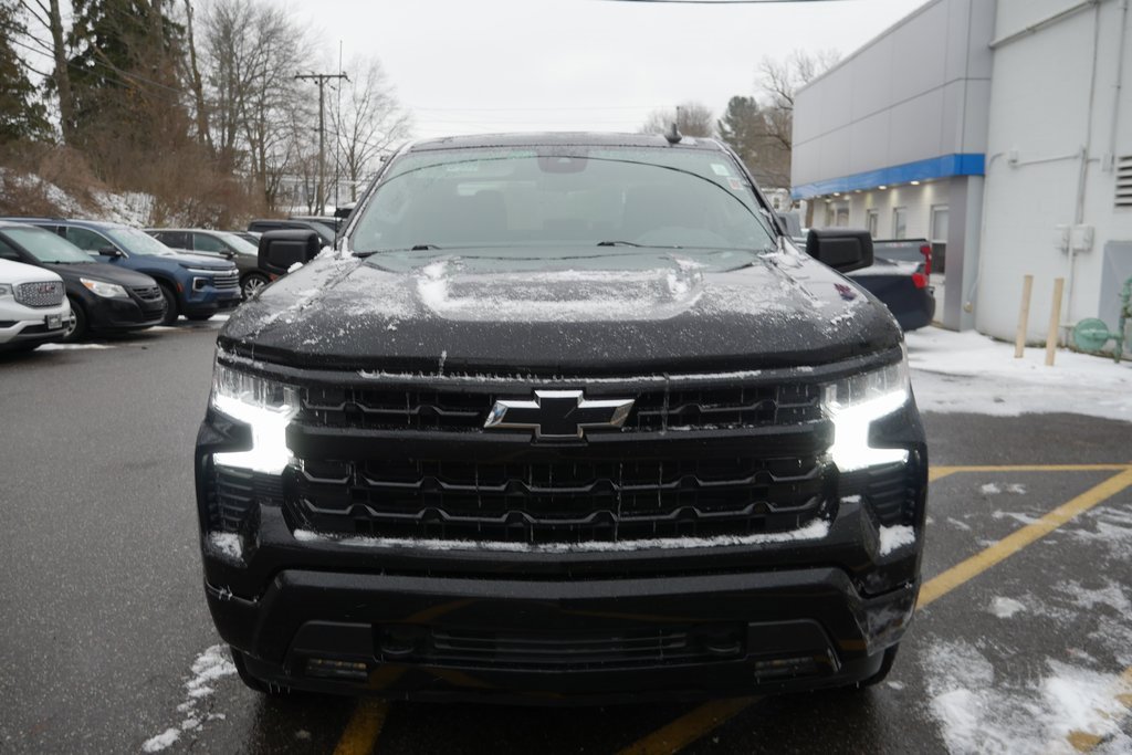 Used 2022 Chevrolet Silverado 1500 RST w/ LPO, Dark Essentials Package image 3