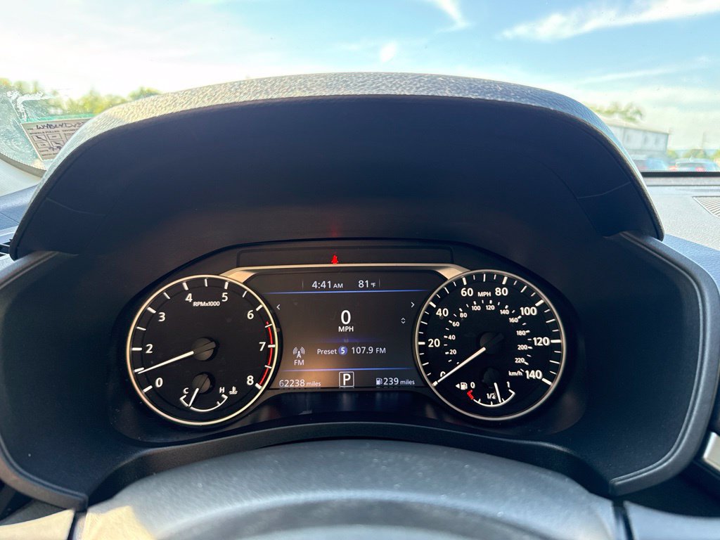 Used 2024 Nissan Altima 2.5 SV FWD image 20