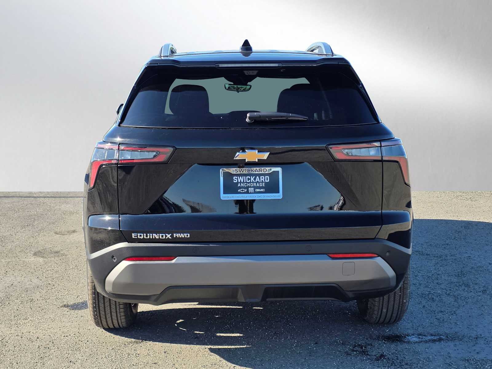 New 2026 Chevrolet Equinox LT w/ Safety and Technology Package AWD/4WD image 4