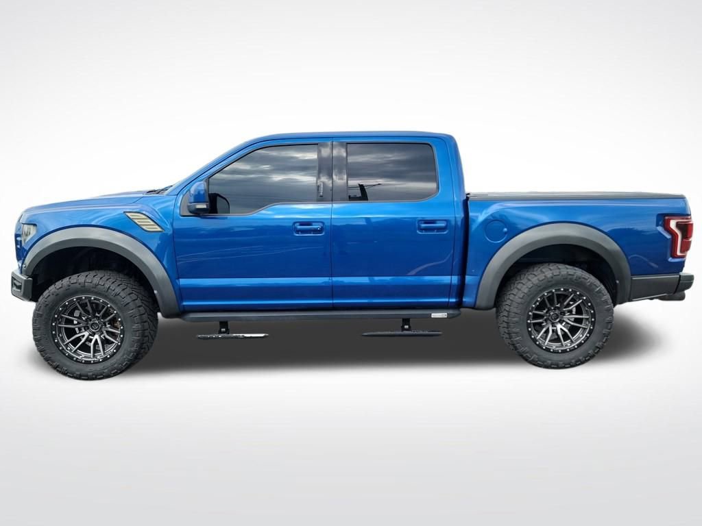 Used 2018 Ford F150 Raptor w/ Equipment Group 802A Luxury image 2