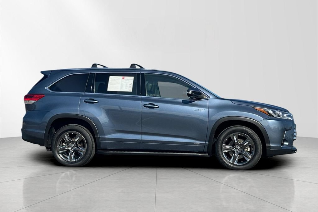 Used 2017 Toyota Highlander Limited Platinum AWD/4WD image 7