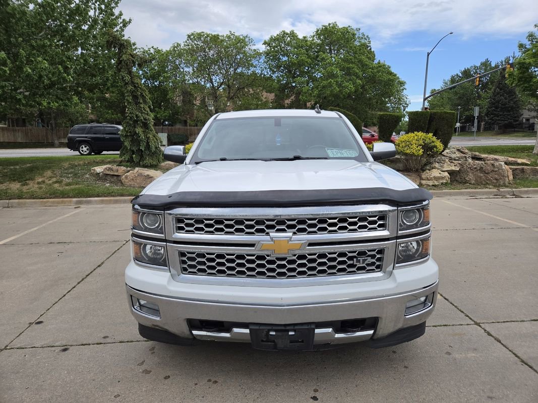 Used 2015 Chevrolet Silverado 1500 LTZ AWD/4WD image 2