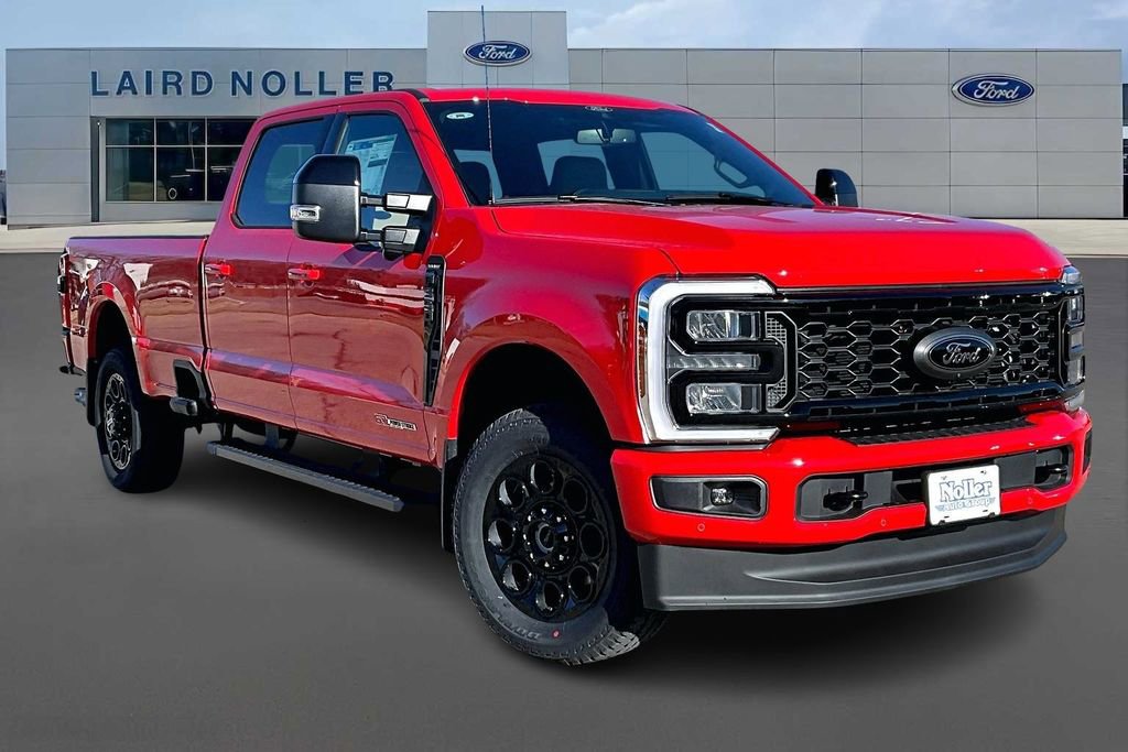 New 2026 Ford F350 Lariat w/ Black Appearance Package image 2