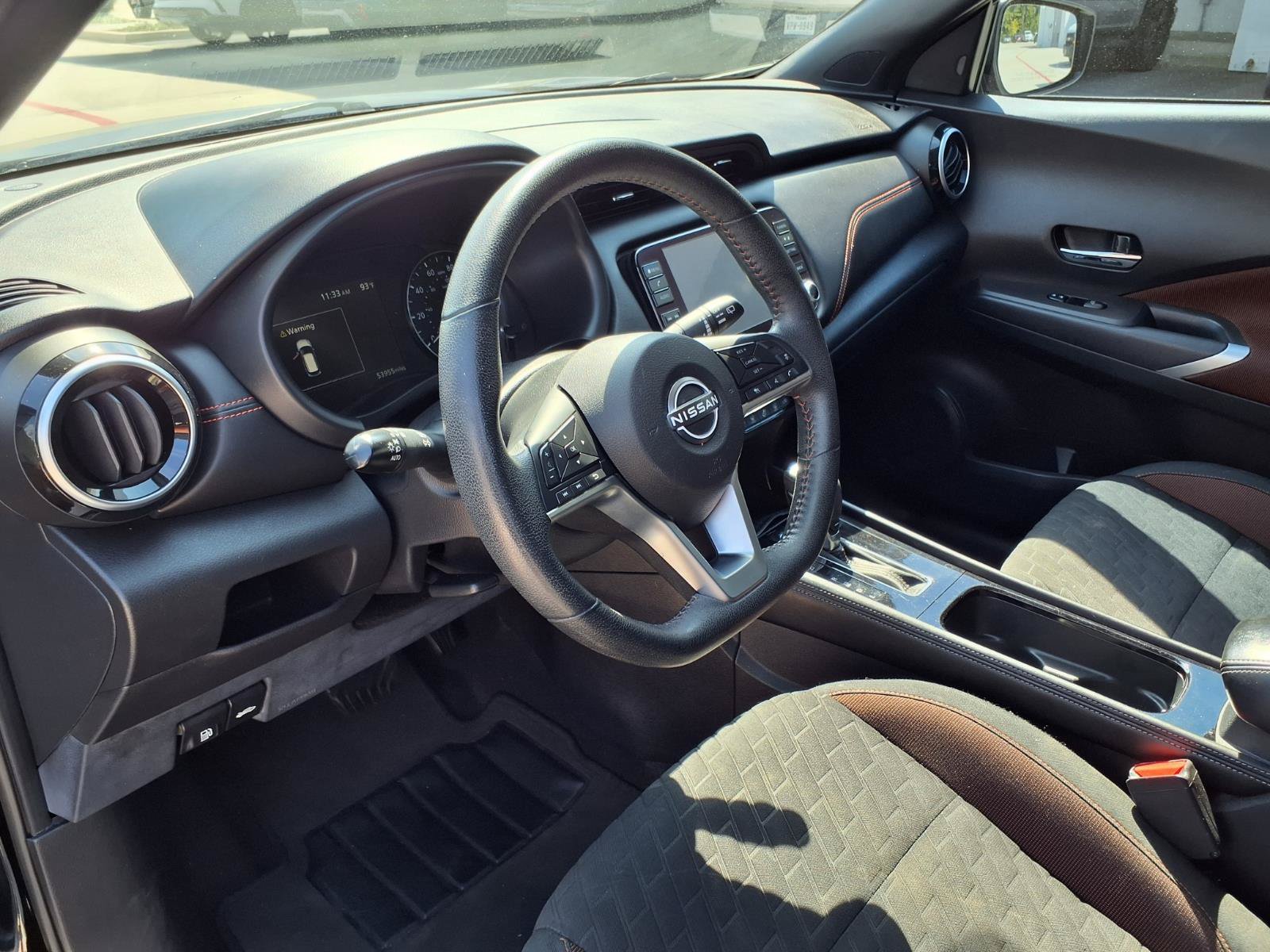 Used 2023 Nissan Kicks SR FWD image 15