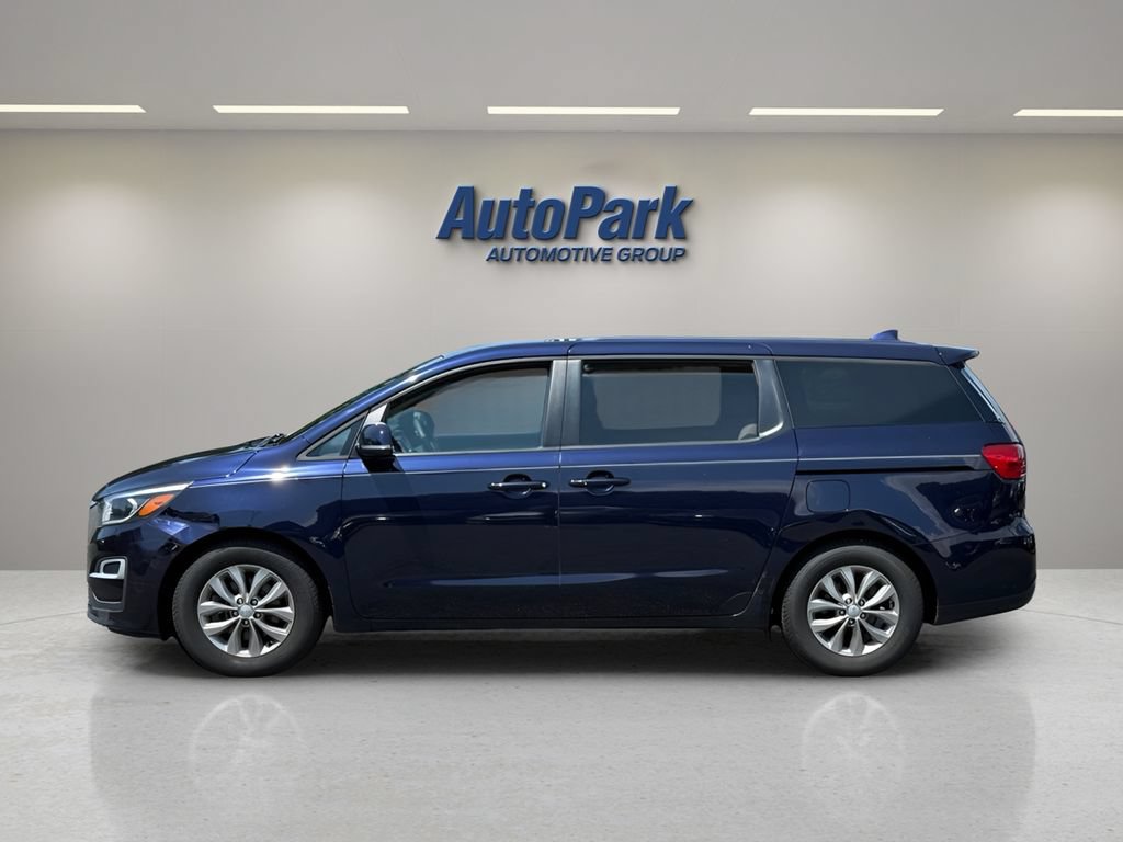 Used 2021 Kia Sedona LX FWD image 4