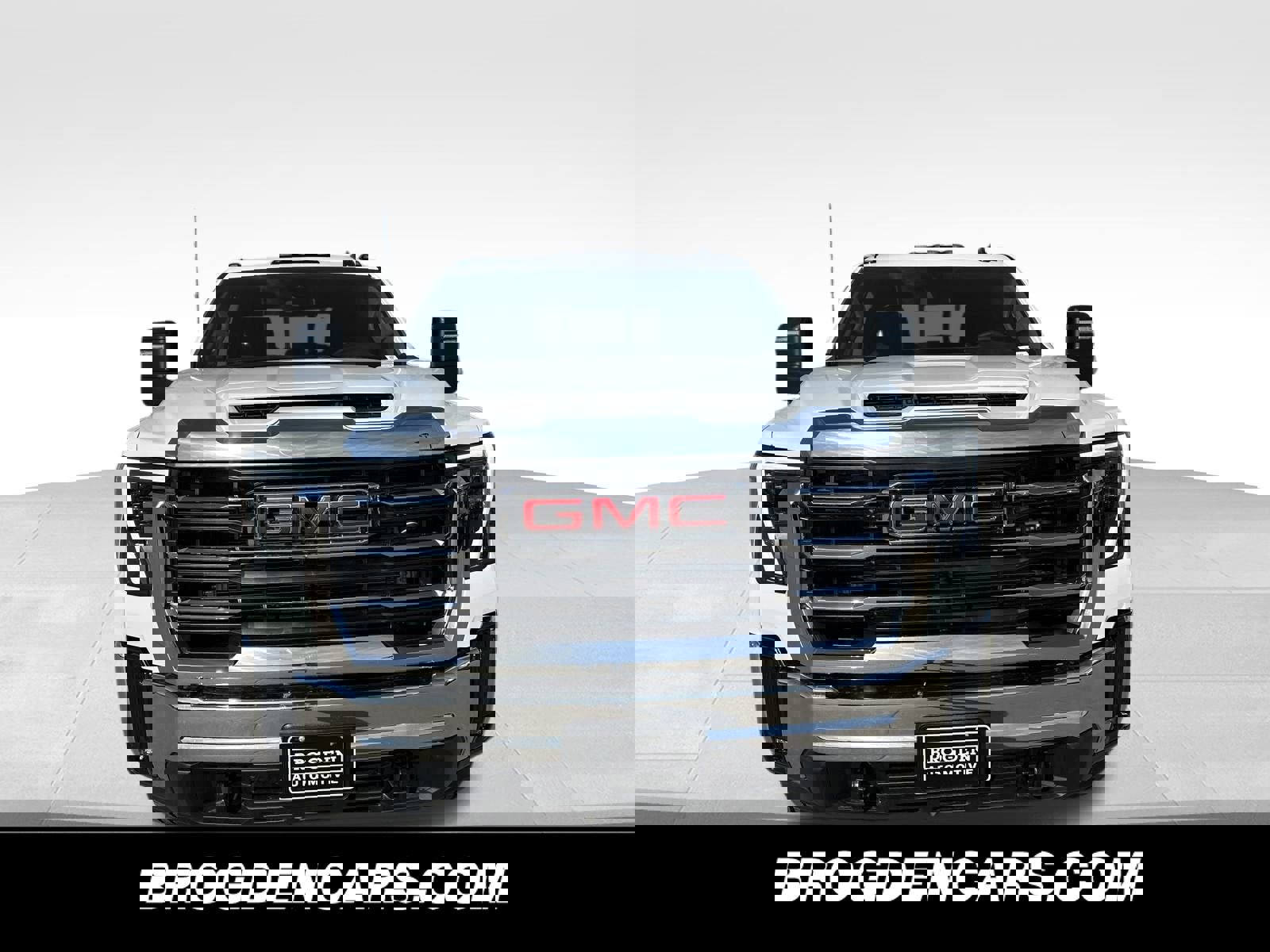 New 2025 GMC Sierra 2500 SLE w/ SLE Value Package; image 8