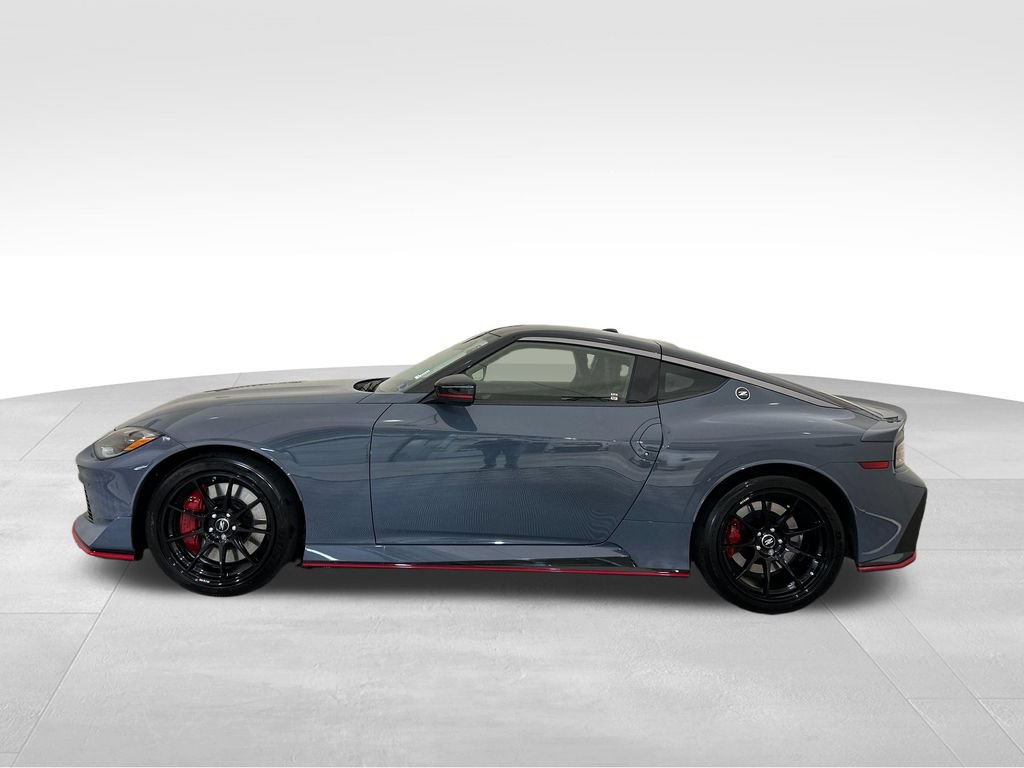 Used 2024 Nissan Z NISMO w/ Floor Mat Package RWD video 2