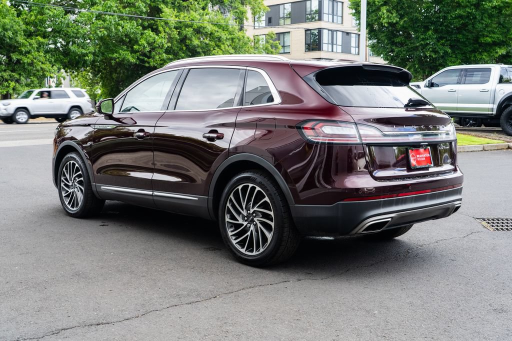 Used 2019 Lincoln Nautilus Reserve w/ Cargo Utility Package AWD/4WD image 4