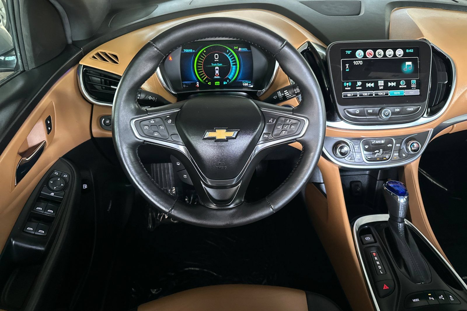 Used 2017 Chevrolet Volt Premier FWD image 15