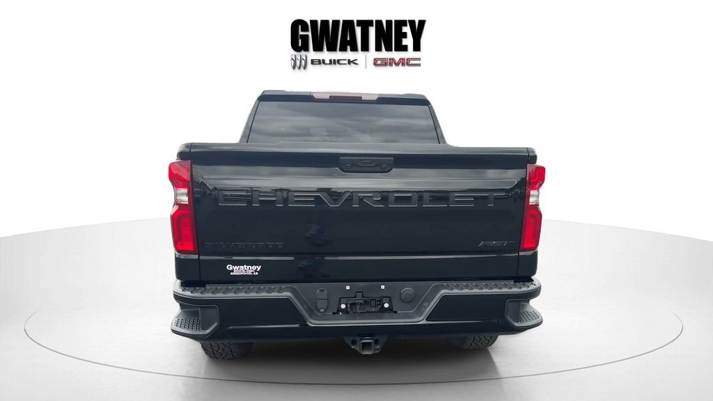 Used 2024 Chevrolet Silverado 1500 RST w/ LPO, Dark Essentials Package AWD/4WD image 4