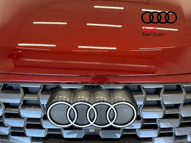 Certified 2025 Audi Q5 Premium w/ Convenience Package image 4