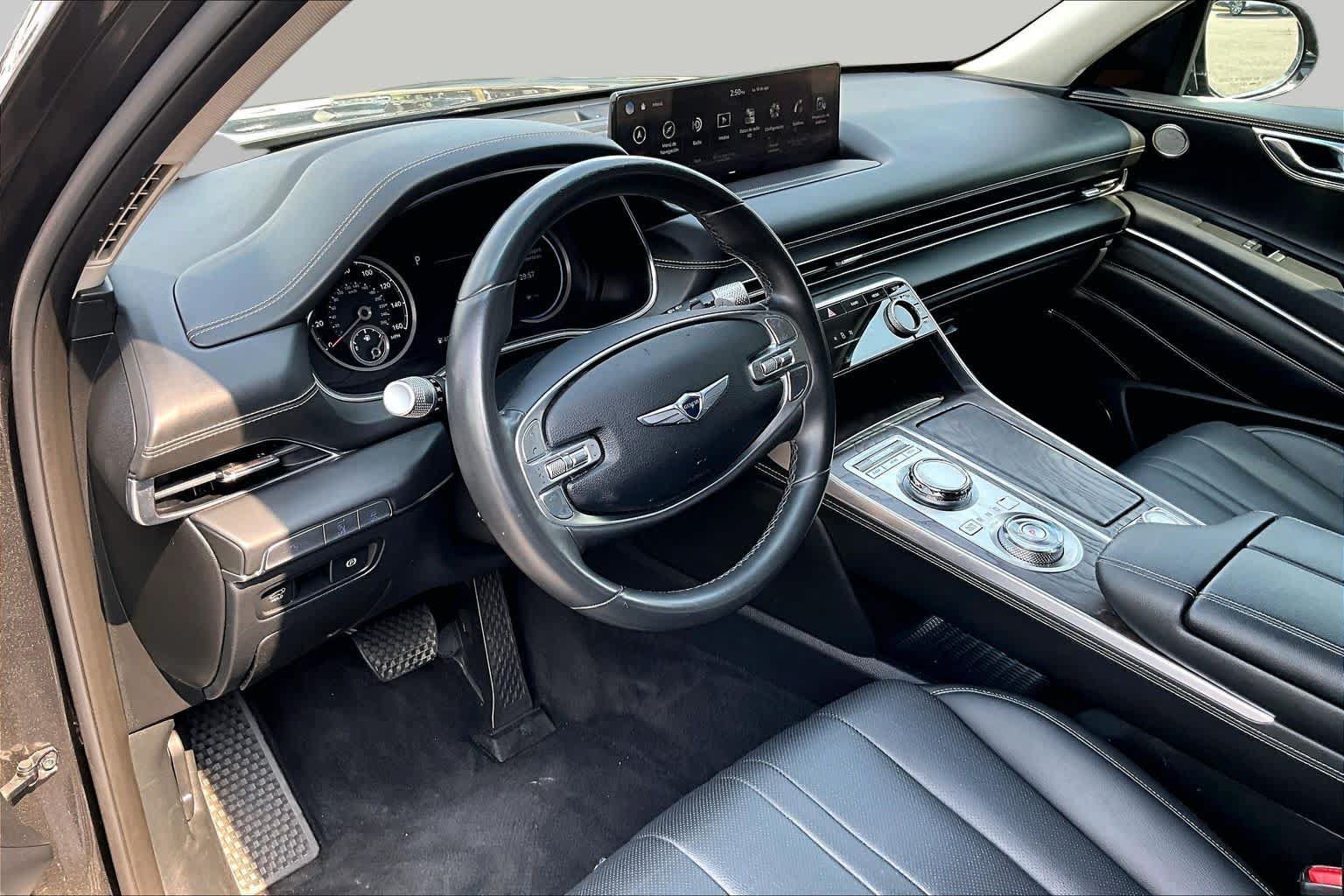 Used 2024 Genesis GV80 2.5T AWD/4WD image 17