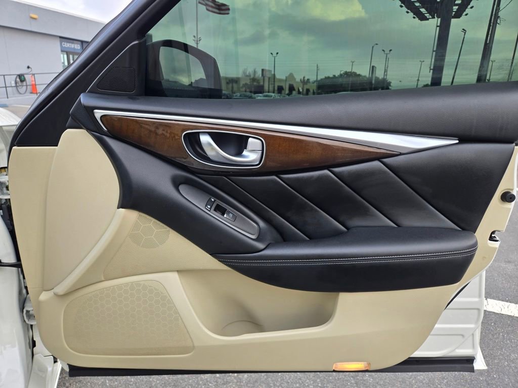 Used 2019 INFINITI Q50 Luxe w/ Essential Package (3.0T Luxe) image 42