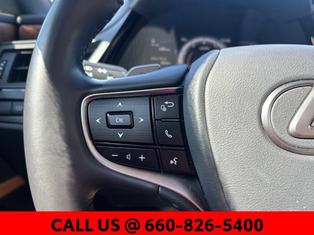 Used 2025 Lexus ES 350 Ultra Luxury FWD image 13