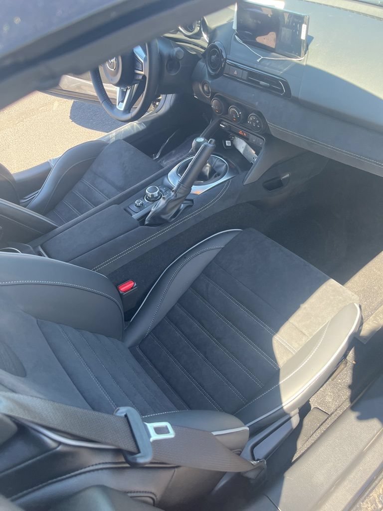 New 2026 MAZDA MX-5 Miata RF Club w/ Weather Package RWD image 5