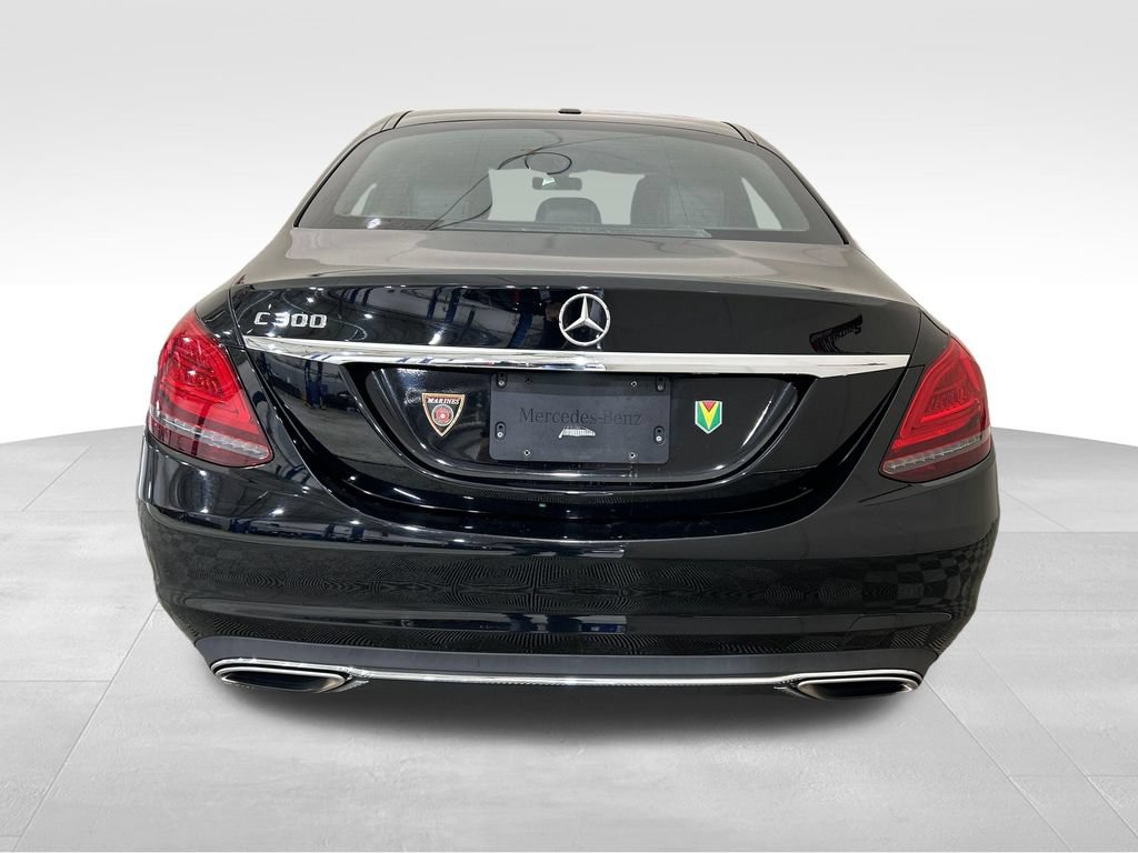 Used 2019 Mercedes-Benz C 300 Sedan image 4