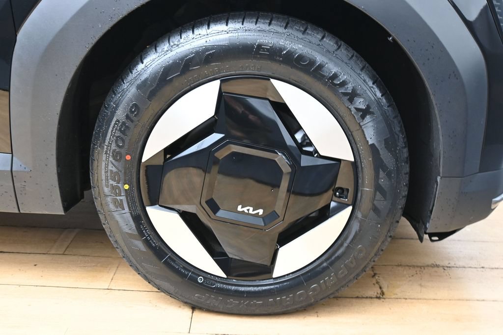 Used 2024 Kia EV9 Wind AWD/4WD image 15