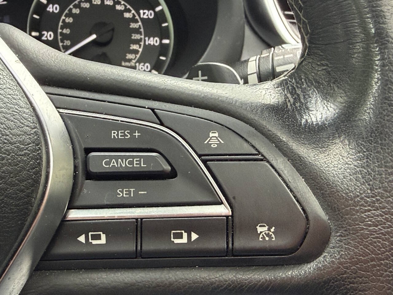 Used 2019 INFINITI QX50 Essential w/ Premium Heat Package AWD/4WD image 16