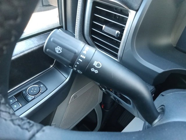 New 2025 Ford F150 Lightning Flash image 38