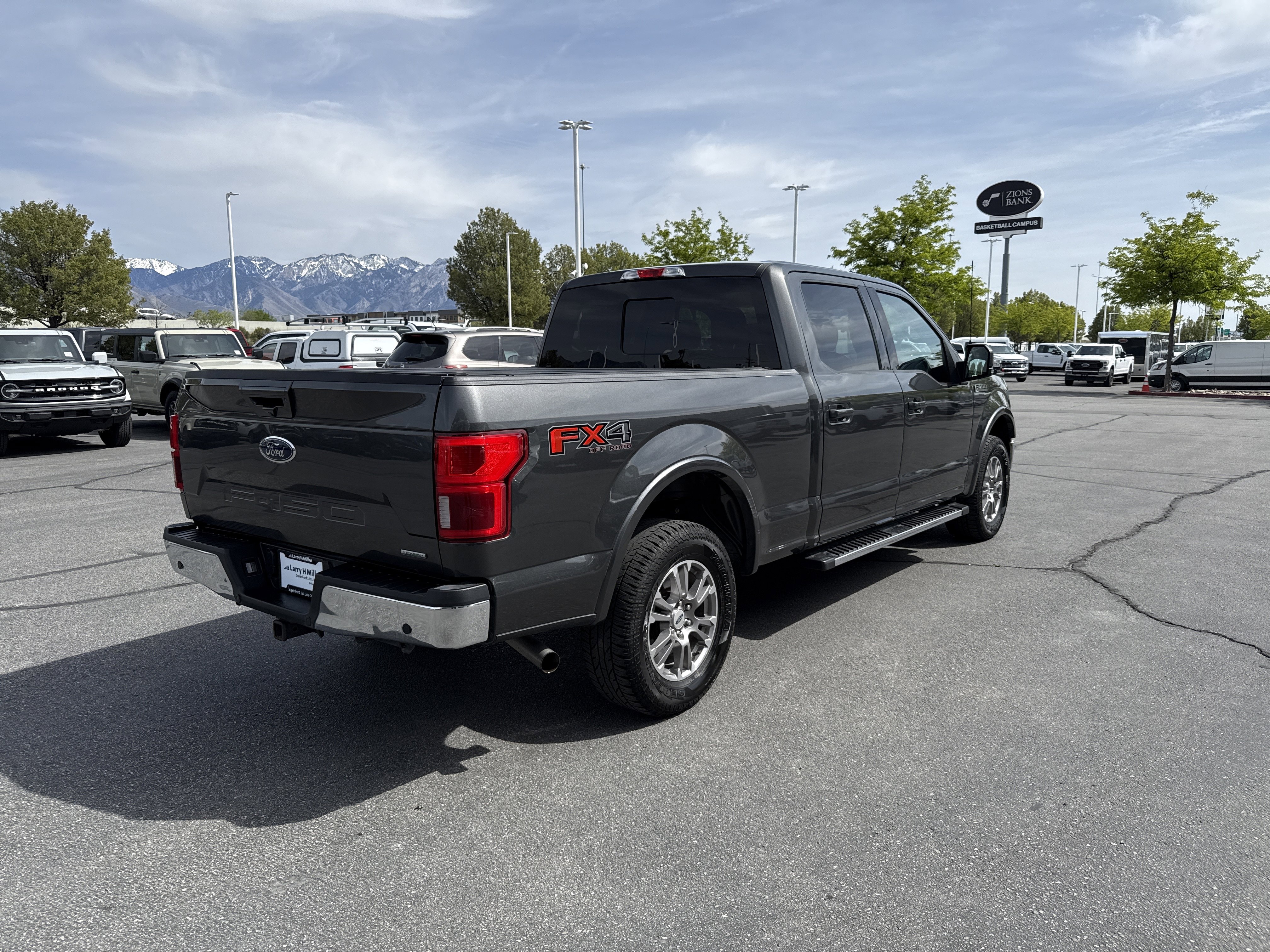 Used 2020 Ford F150 Lariat w/ Equipment Group 501A Mid image 5