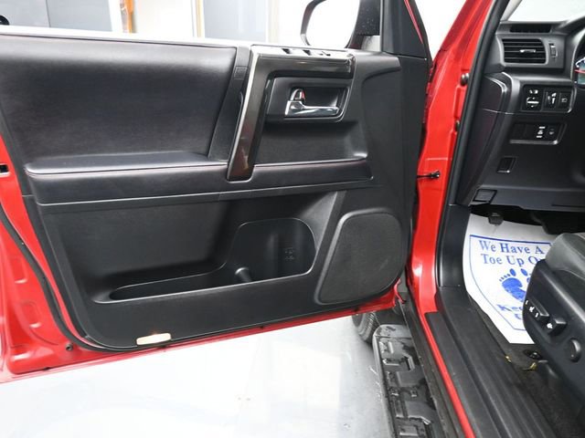 Used 2024 Toyota 4Runner TRD Off-Road image 10