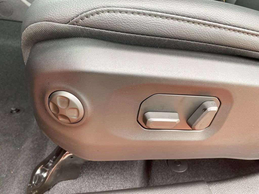 New 2025 Jeep Wrangler Sahara w/ Safety Group image 26