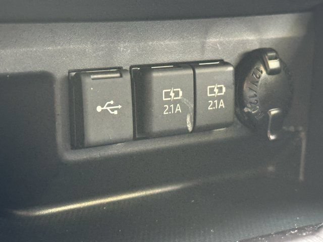 Used 2020 Toyota Highlander Platinum AWD/4WD image 14