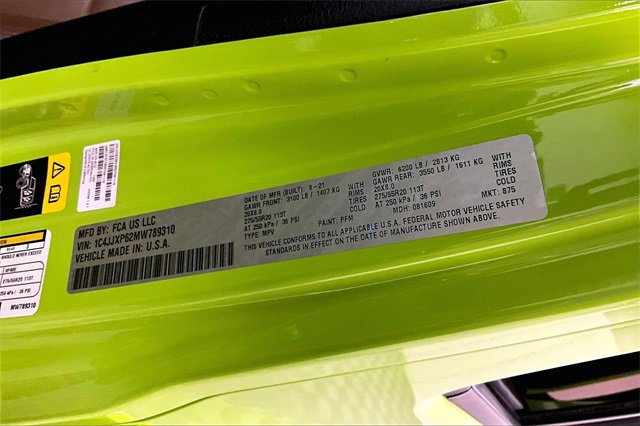 Used 2021 Jeep Wrangler Unlimited Sahara w/ Safety Group image 33