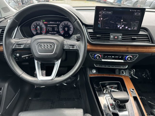Used 2022 Audi Q5 2.0T Prestige AWD/4WD image 3