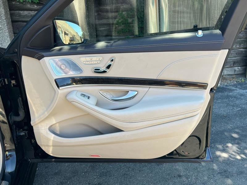 Used 2015 Mercedes-Benz S 550 4MATIC Sedan image 31