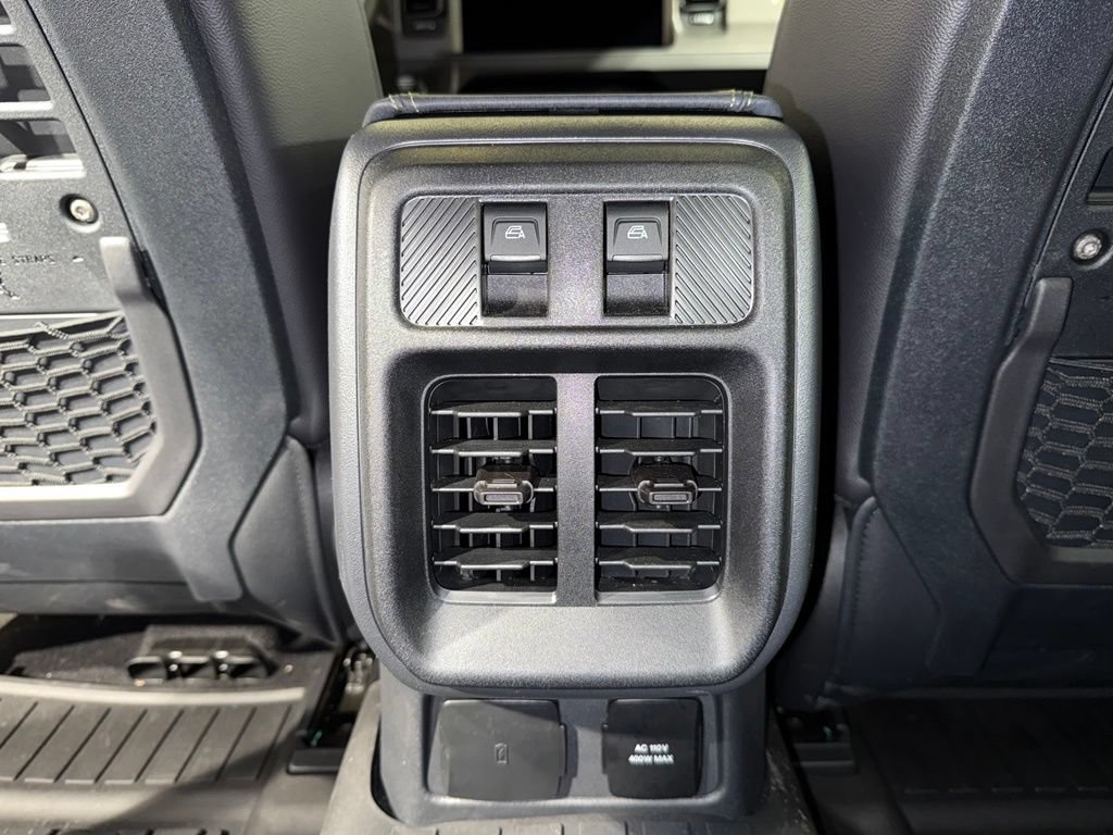 Used 2026 Ford Bronco Badlands AWD/4WD image 20