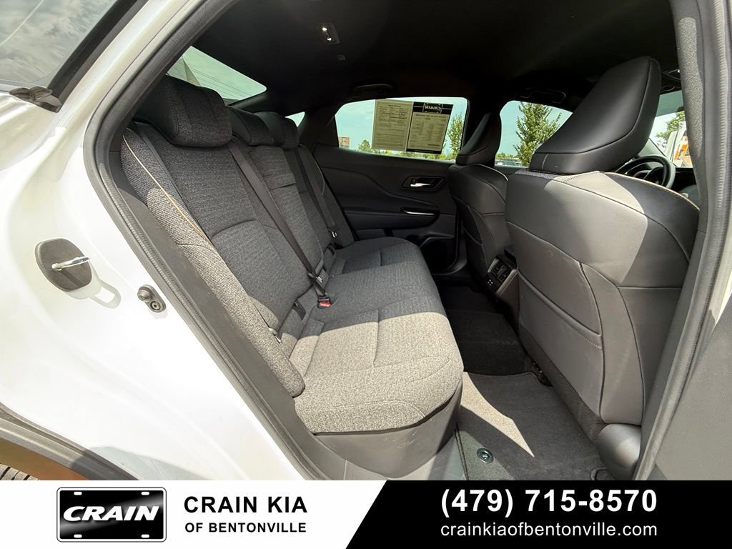 Used 2023 Toyota Crown AWD/4WD image 28