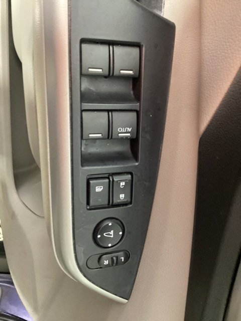 Used 2013 Honda CR-V EX-L image 17