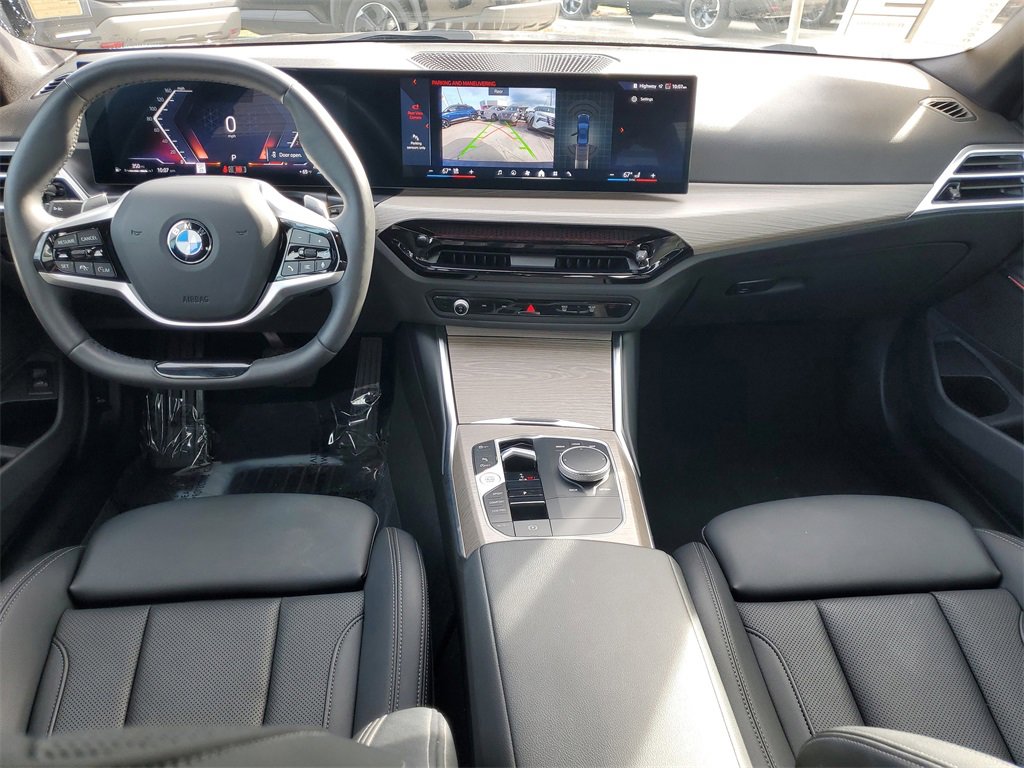 Used 2025 BMW 330i Sedan image 15