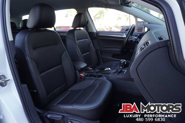 Used 2019 Volkswagen Golf Alltrack S AWD/4WD image 9