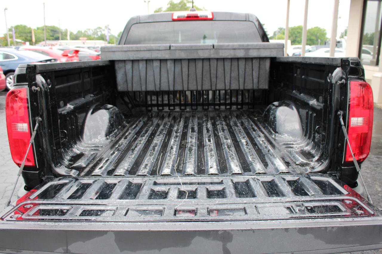Used 2021 Chevrolet Colorado LT w/ Fleet Safety Package RWD image 8