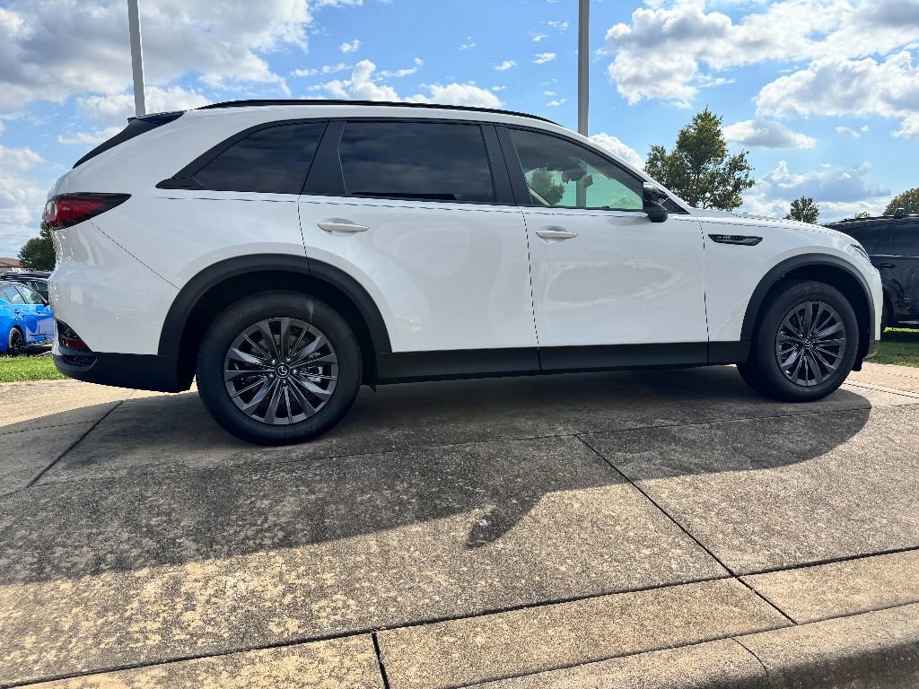 New 2025 MAZDA CX-70 3.3 Turbo w/ Preferred Package image 4