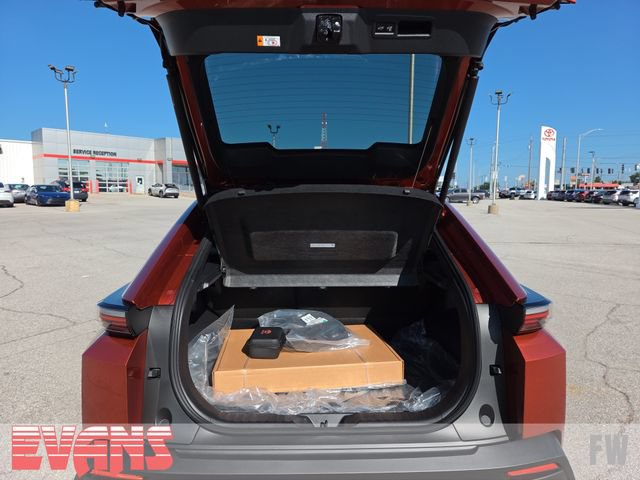 New 2026 Toyota C-HR AWD/4WD image 28